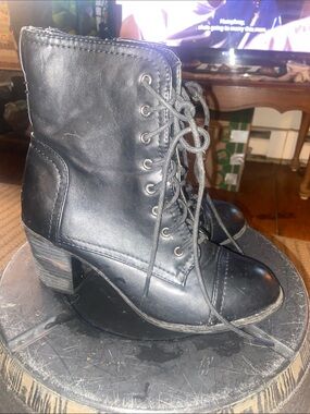 BAMBOO Black Lace-Up Heeled Ankle Boots